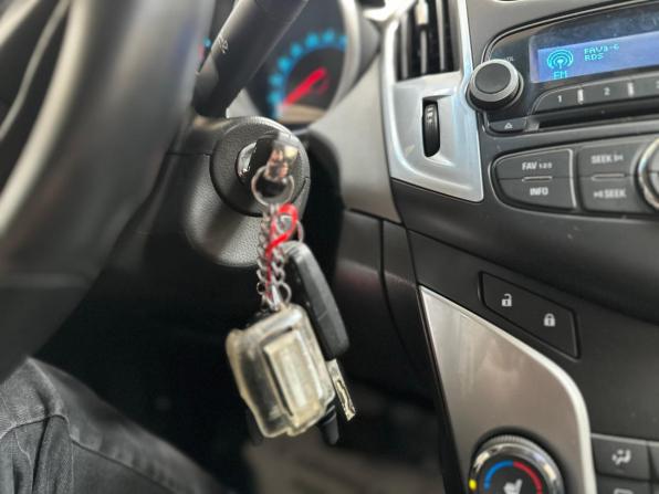 Chevrolet Cruze I Рестайлинг с пробегом 2015 года, цена 1 095 000 рублей, 73099 км, хэтчбек, Автокод Объявления