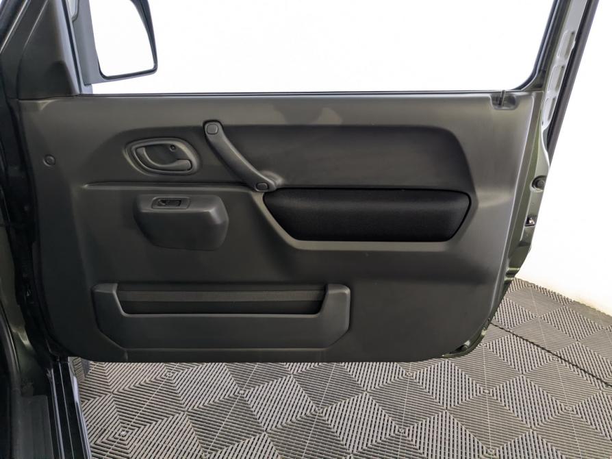 Suzuki Jimny III Рестайлинг 2 Москва  - изображение 22