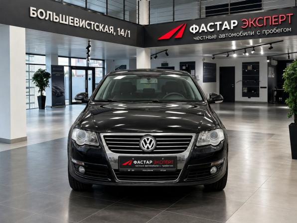 Volkswagen Passat B6 с пробегом 2010 года, цена 630 000 рублей, 203429 км, седан, Автокод Объявления