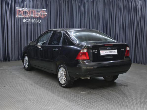Ford Focus I Рестайлинг (North America) с пробегом 2005 года, цена 329 000 рублей, 236100 км, седан, Автокод Объявления