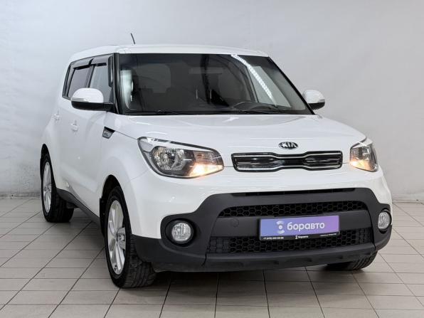 Kia Soul II Рестайлинг с пробегом 2018 года, цена 1 550 000 рублей, 106000 км, хэтчбек, Автокод Объявления