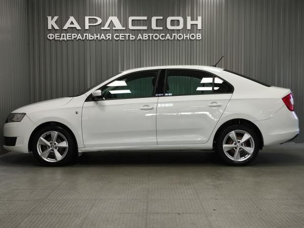 Skoda Rapid I Рестайлинг с пробегом 2017 года, цена 879 000 рублей, 215055 км, лифтбек, Автокод Объявления