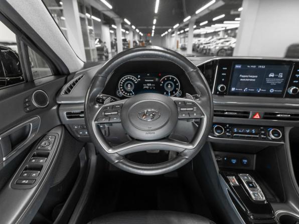 Hyundai Sonata VIII (DN8) с пробегом 2022 года, цена 3 060 000 рублей, 61598 км, седан, Автокод Объявления