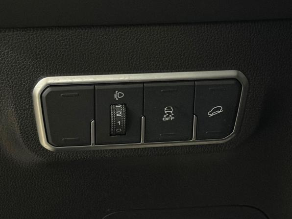 Haval M6 II с пробегом 2024 года, цена 2 100 000 рублей, 14906 км, внедорожник, Автокод Объявления
