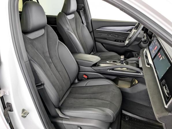 Geely Monjaro I с пробегом 2024 года, цена 3 600 000 рублей, 24510 км, внедорожник, Автокод Объявления