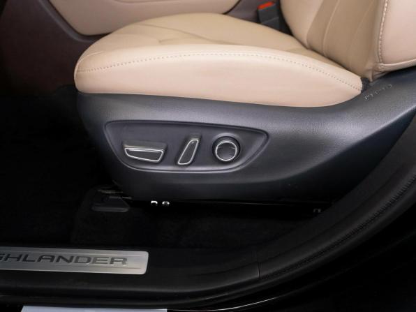 Toyota Highlander IV (XU70) с пробегом 2026 года, цена 5 900 000 рублей, 50 км, внедорожник, Автокод Объявления