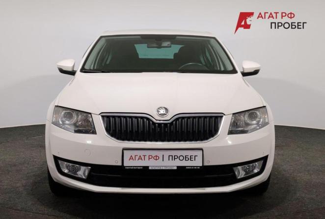 Skoda Octavia III (A7) с пробегом 2015 года, цена 1 320 000 рублей, 140213 км, лифтбек, Автокод Объявления