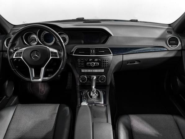 Mercedes-Benz C-Класс III (W204) Рестайлинг с пробегом 2013 года, цена 1 430 000 рублей, 140800 км, седан, Автокод Объявления
