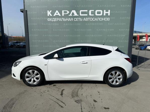 Opel Astra J Рестайлинг с пробегом 2013 года, цена 775 000 рублей, 132246 км, хэтчбек, Автокод Объявления
