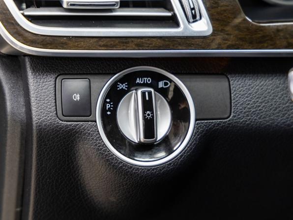 Mercedes-Benz E-Класс IV (W212 S212 C207) Рестайлинг с пробегом 2014 года, цена 1 709 000 рублей, 280585 км, седан, Автокод Объявления