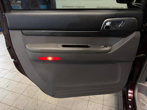 SsangYong Stavic с пробегом 2014 года, цена 1 249 000 рублей, 246000 км, минивэн, Автокод Объявления