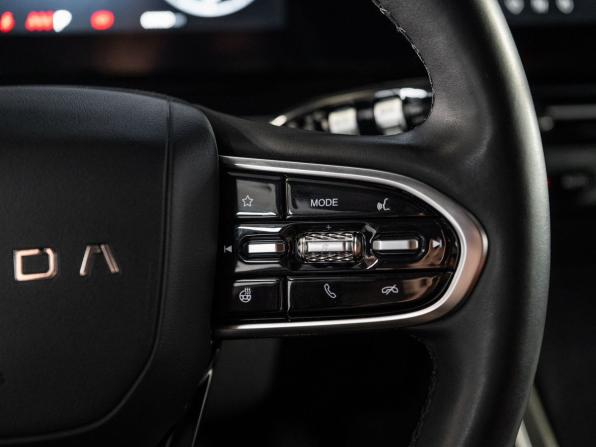 Omoda C5 I с пробегом 2023 года, цена 1 795 500 рублей, 61000 км, внедорожник, Автокод Объявления