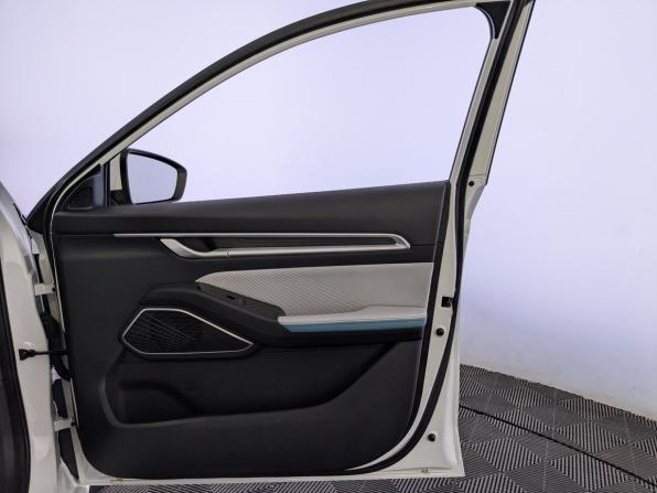 Geely Emgrand II с пробегом 2023 года, цена 1 625 000 рублей, 40353 км, седан, Автокод Объявления