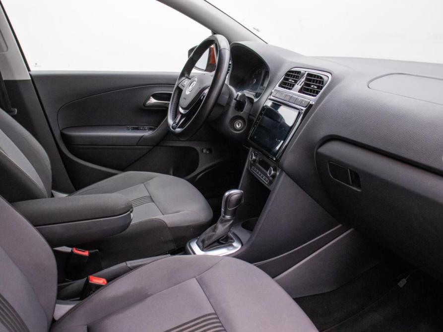 Volkswagen Polo V Рестайлинг Москва  - изображение 10