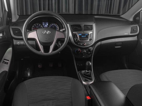 Hyundai Solaris I Рестайлинг с пробегом 2016 года, цена 1 189 000 рублей, 100412 км, седан, Автокод Объявления