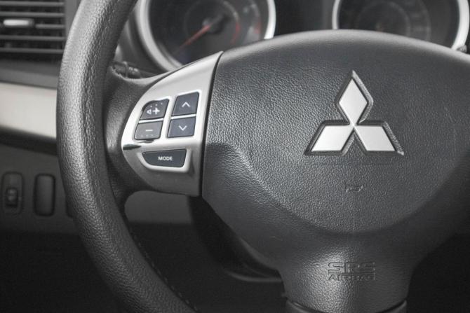 Mitsubishi Lancer X Рестайлинг с пробегом 2012 года, цена 989 000 рублей, 186168 км, седан, Автокод Объявления