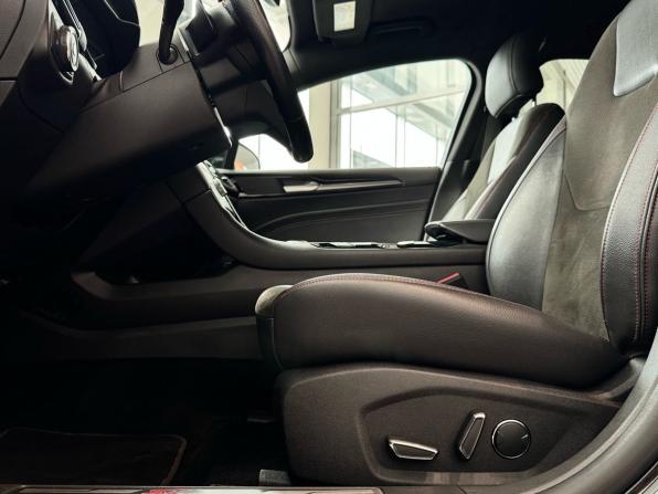 Ford Mondeo V Рестайлинг с пробегом 2019 года, цена 1 950 000 рублей, 214443 км, универсал, Автокод Объявления