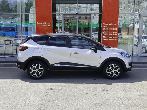 Renault Kaptur I с пробегом 2020 года, цена 1 949 000 рублей, 73820 км, внедорожник, Автокод Объявления