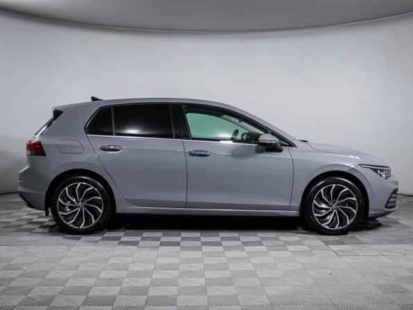 Volkswagen Golf VIII с пробегом 2020 года, цена 2 649 000 рублей, 30000 км, хэтчбек, Автокод Объявления