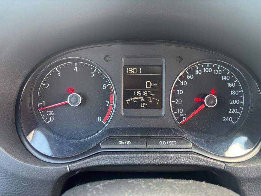 Volkswagen Polo V Рестайлинг Пермь  - изображение 9