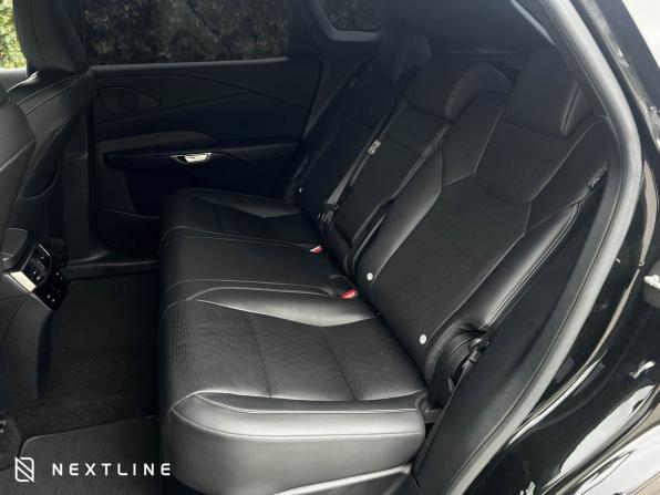 Lexus RX V с пробегом 2023 года, цена 8 390 000 рублей, 44335 км, внедорожник, Автокод Объявления