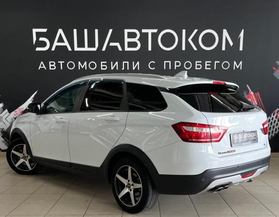 Lada (ВАЗ) Vesta I с пробегом 2019 года, цена 990 000 рублей, 81447 км, универсал, Автокод Объявления