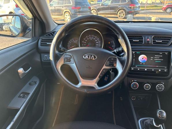 Kia Rio III Рестайлинг с пробегом 2017 года, цена 899 000 рублей, 170788 км, седан, Автокод Объявления