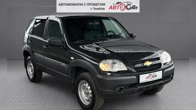Chevrolet Niva I Рестайлинг с пробегом 2017 года, цена 768 000 рублей, 89557 км, внедорожник, Автокод Объявления