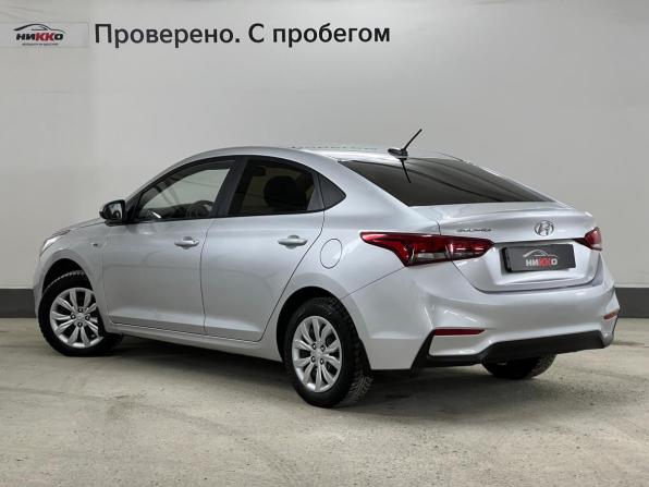 Hyundai Solaris II с пробегом 2018 года, цена 1 091 000 рублей, 214953 км, седан, Автокод Объявления