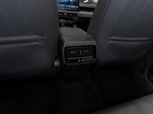 Toyota RAV4 VI (XA60) с пробегом 2026 года, цена 4 100 000 рублей, 11 км, внедорожник, Автокод Объявления