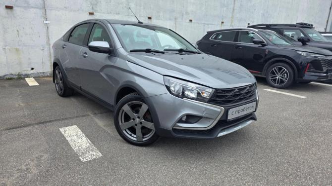 Lada (ВАЗ) Vesta I с пробегом 2018 года, цена 783 000 рублей, 140300 км, седан, Автокод Объявления