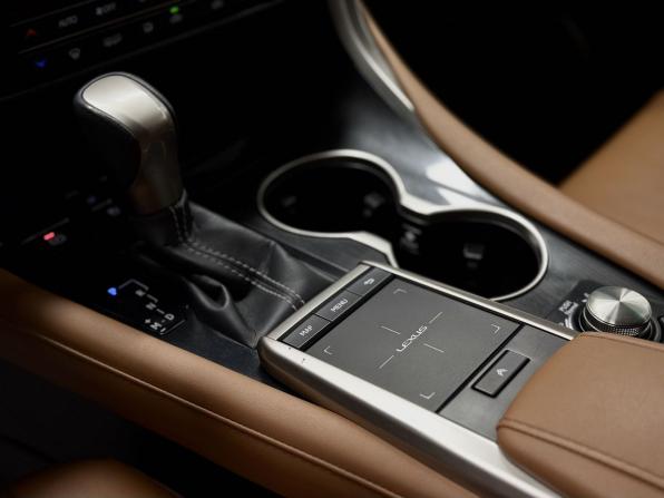 Lexus RX IV Рестайлинг с пробегом 2020 года, цена 4 550 000 рублей, 119000 км, внедорожник, Автокод Объявления