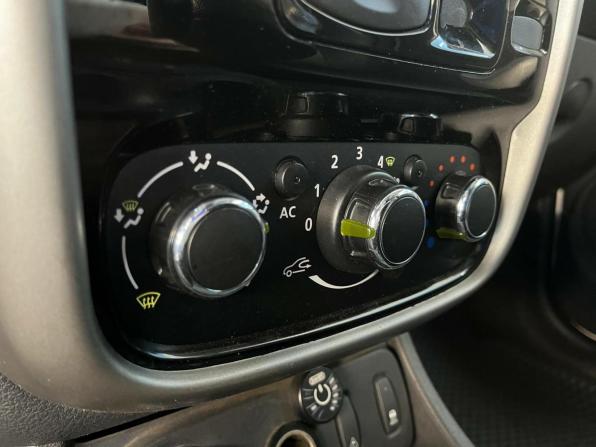 Renault Duster I с пробегом 2014 года, цена 789 446 рублей, 202757 км, внедорожник, Автокод Объявления