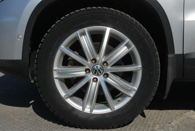 Volkswagen Tiguan I Рестайлинг с пробегом 2013 года, цена 1 100 000 рублей, 99187 км, внедорожник, Автокод Объявления