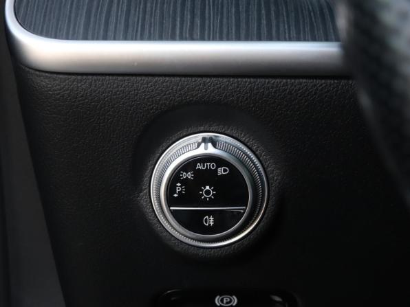 Mercedes-Benz C-Класс V (W206) с пробегом 2023 года, цена 5 245 000 рублей, 35126 км, седан, Автокод Объявления