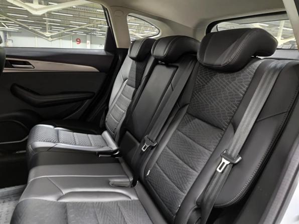 Haval F7 I Рестайлинг с пробегом 2023 года, цена 2 120 000 рублей, 79856 км, внедорожник, Автокод Объявления
