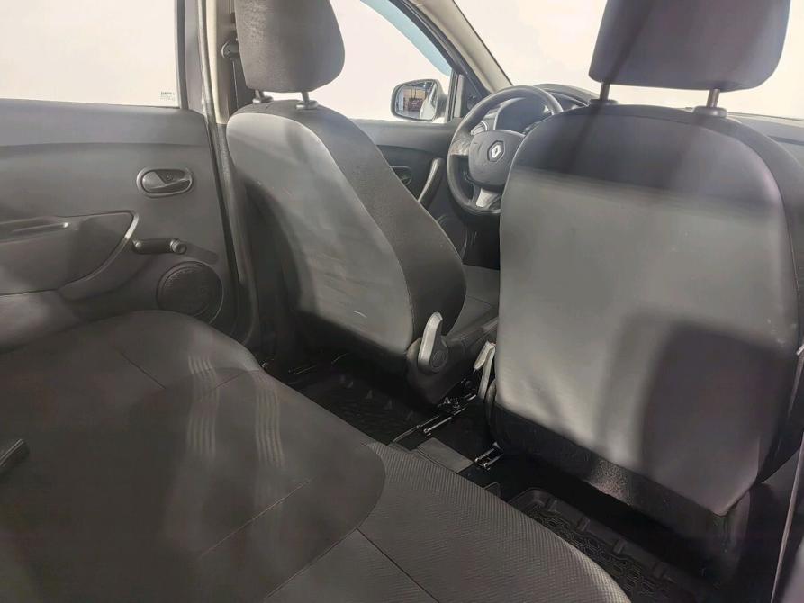 Renault Logan II Санкт-Петербург  - изображение 20