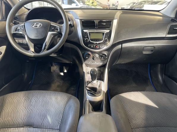 Hyundai Solaris I с пробегом 2013 года, цена 605 000 рублей, 205167 км, седан, Автокод Объявления