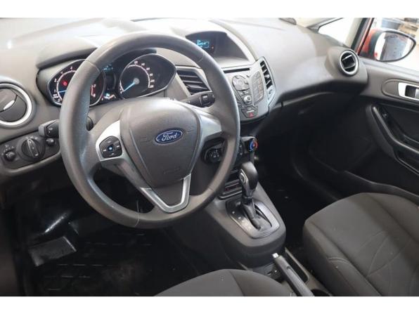 Ford Fiesta Mk6 Рестайлинг с пробегом 2015 года, цена 849 000 рублей, 123963 км, хэтчбек, Автокод Объявления