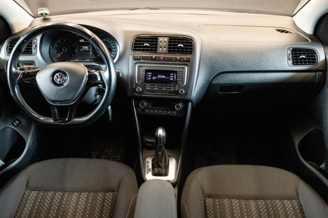 Volkswagen Polo V Рестайлинг с пробегом 2016 года, цена 1 313 000 рублей, 47436 км, седан, Автокод Объявления