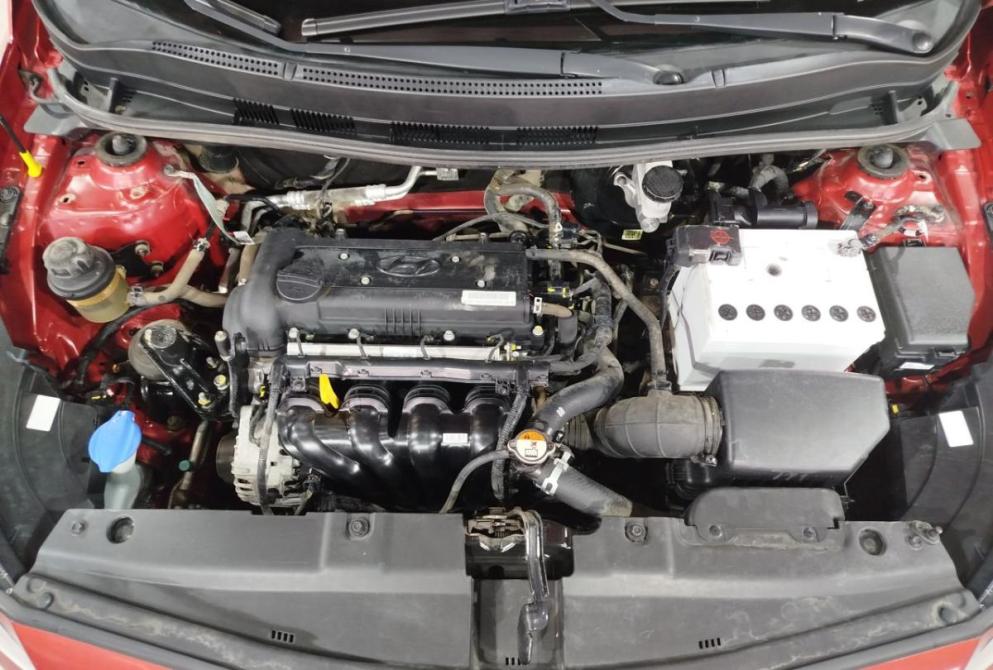 Hyundai Solaris I Рестайлинг Саратов  - изображение 11