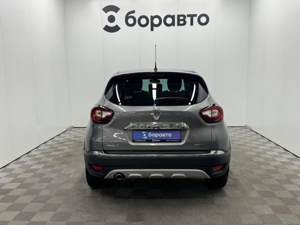 Renault Kaptur I с пробегом 2016 года, цена 1 499 000 рублей, 100898 км, внедорожник, Автокод Объявления