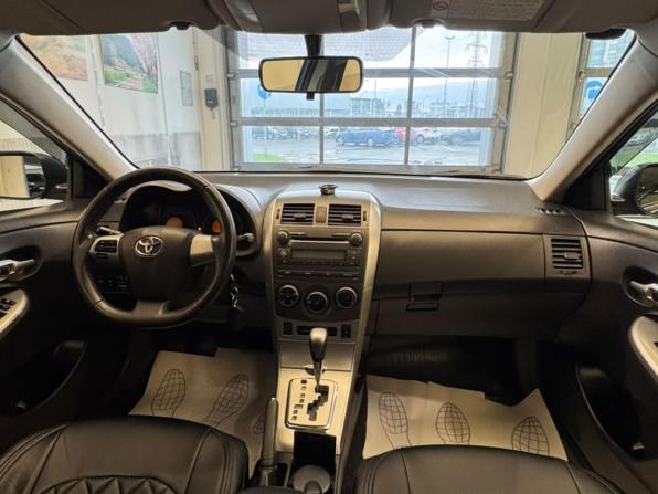 Toyota Corolla X (E140 E150) Рестайлинг с пробегом 2012 года, цена 1 495 000 рублей, 148559 км, седан, Автокод Объявления