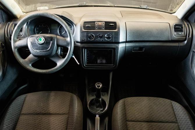 Skoda Fabia II Рестайлинг с пробегом 2012 года, цена 380 000 рублей, 207456 км, хэтчбек, Автокод Объявления