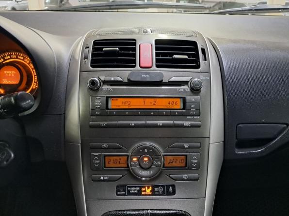 Toyota Auris I с пробегом 2008 года, цена 600 000 рублей, 205355 км, хэтчбек, Автокод Объявления