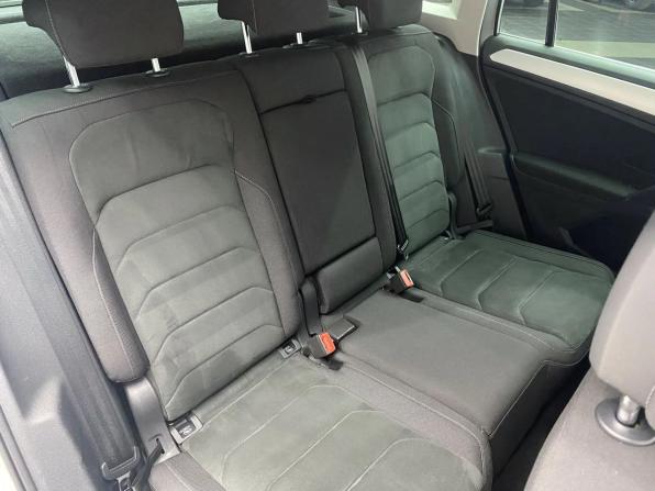 Volkswagen Tiguan II с пробегом 2017 года, цена 1 549 000 рублей, 316525 км, внедорожник, Автокод Объявления