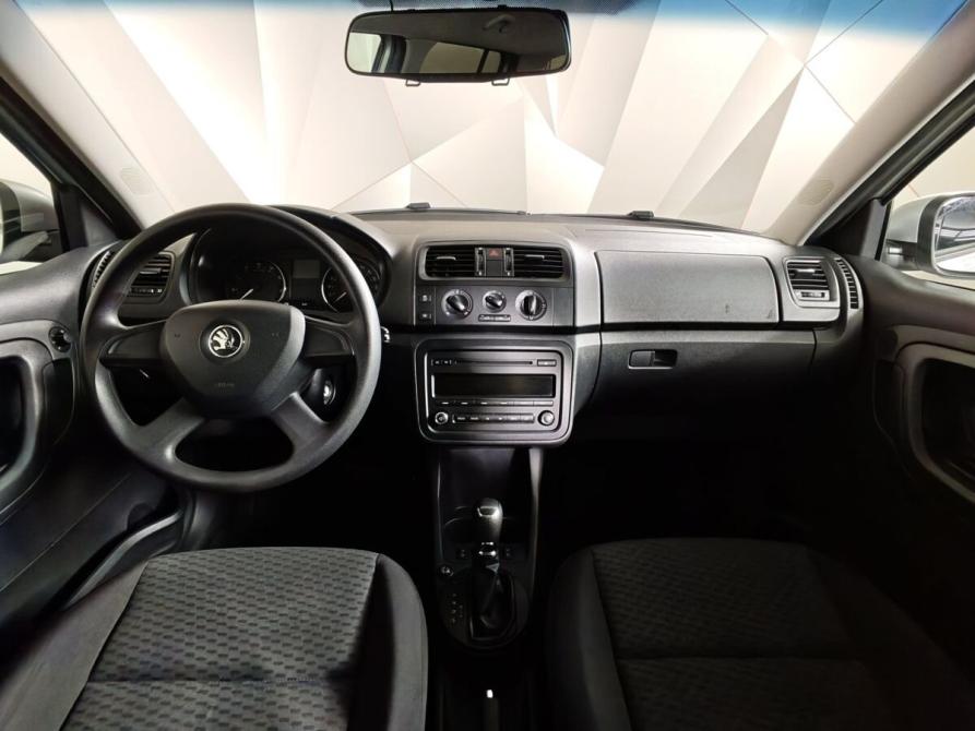 Skoda Fabia II Рестайлинг Москва  - изображение 14