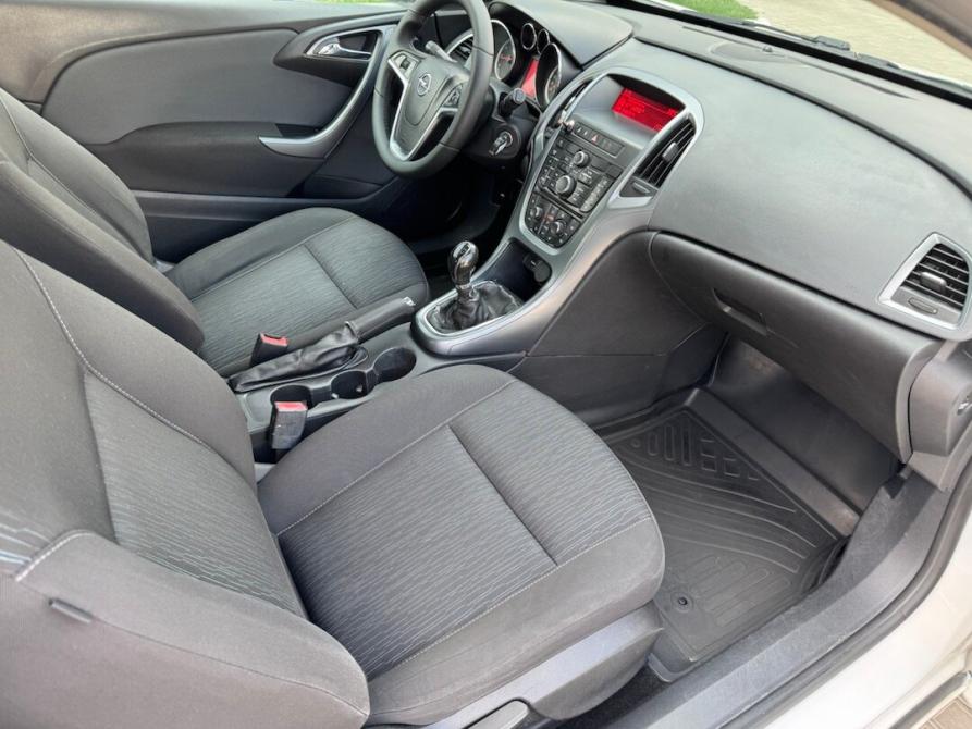 Opel Astra J Рестайлинг Астрахань  - изображение 13