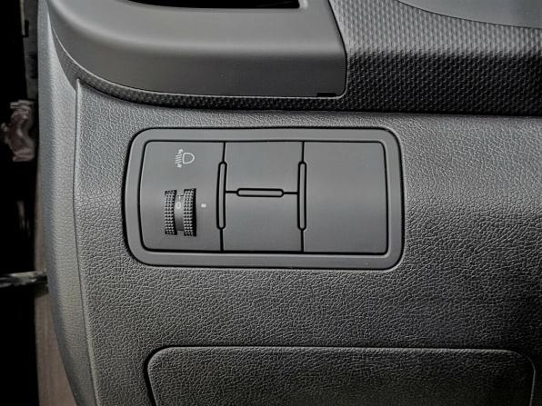 Hyundai Solaris I Рестайлинг с пробегом 2016 года, цена 960 000 рублей, 155454 км, хэтчбек, Автокод Объявления