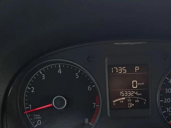 Volkswagen Polo V Рестайлинг с пробегом 2017 года, цена 1 040 000 рублей, 153324 км, седан, Автокод Объявления